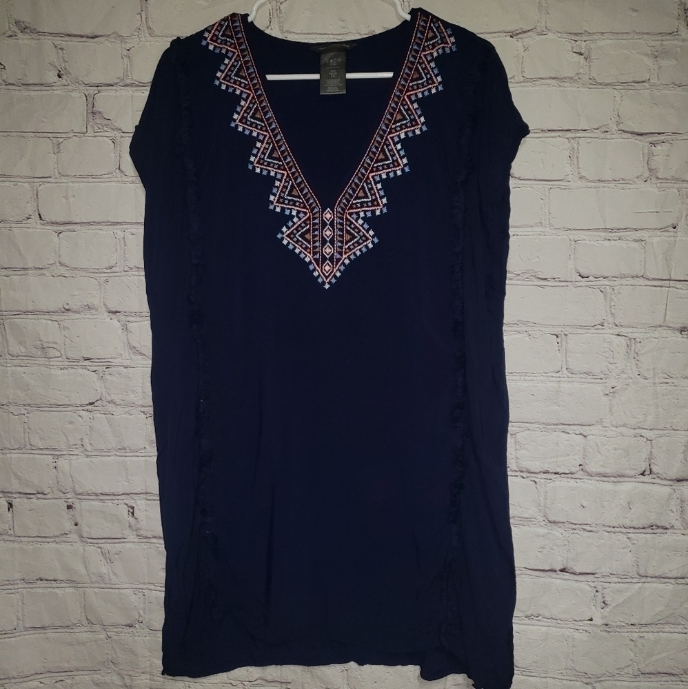 Vince Camuto Navy Embroidered V-Neck Swim Coverup